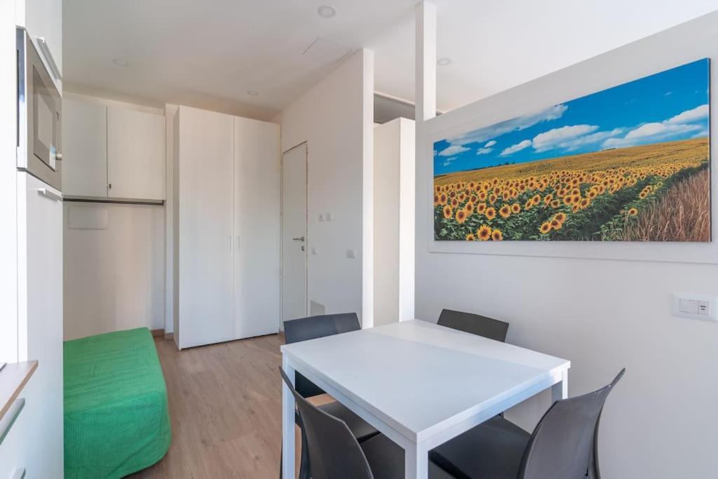 Cimiano Suite 22, New Apartment Milan Bagian luar foto