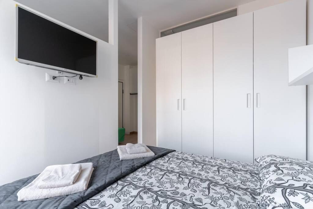 Cimiano Suite 22, New Apartment Milan Bagian luar foto